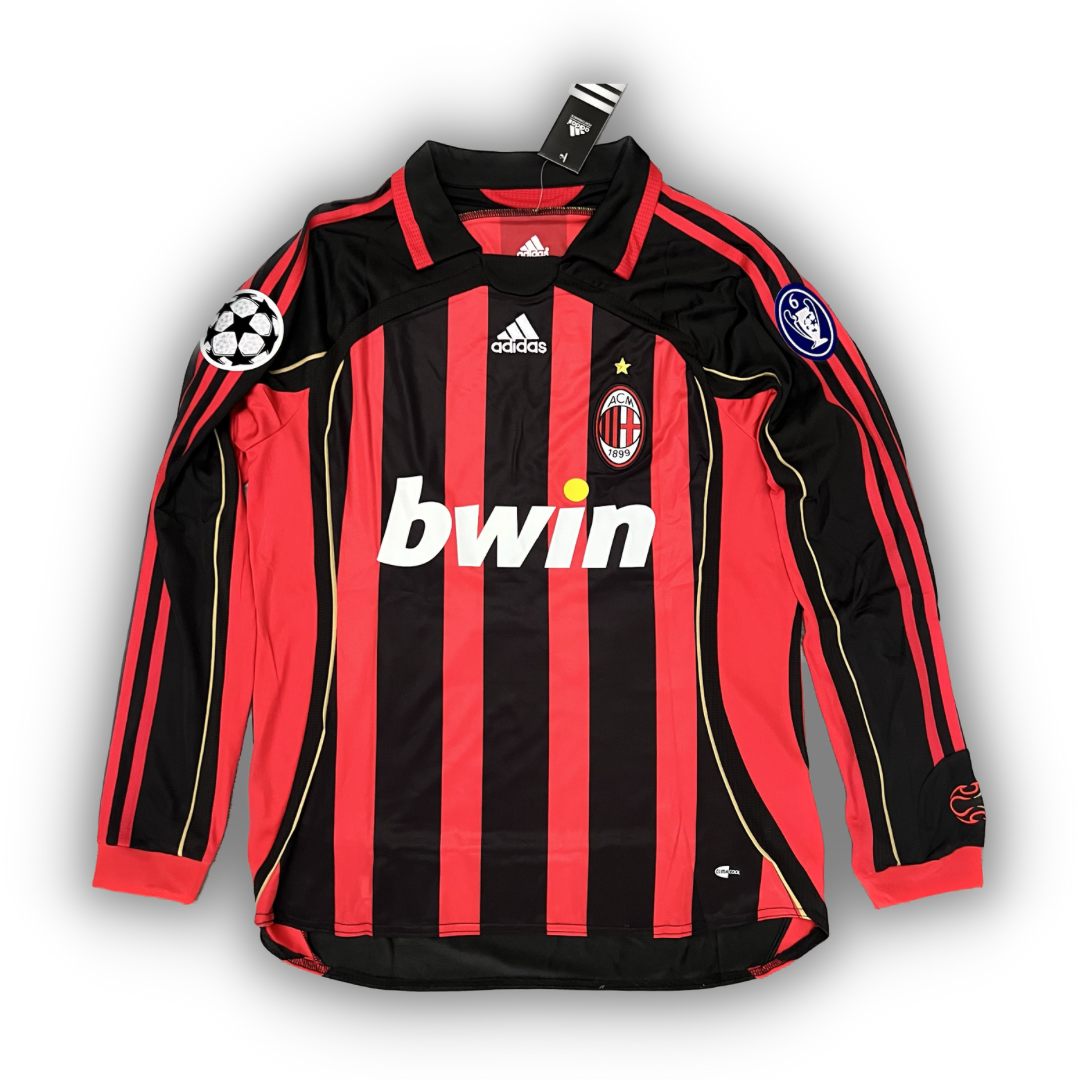 Bwin kit wallpaper for the more recently nostalgic fan : r/ACMilan