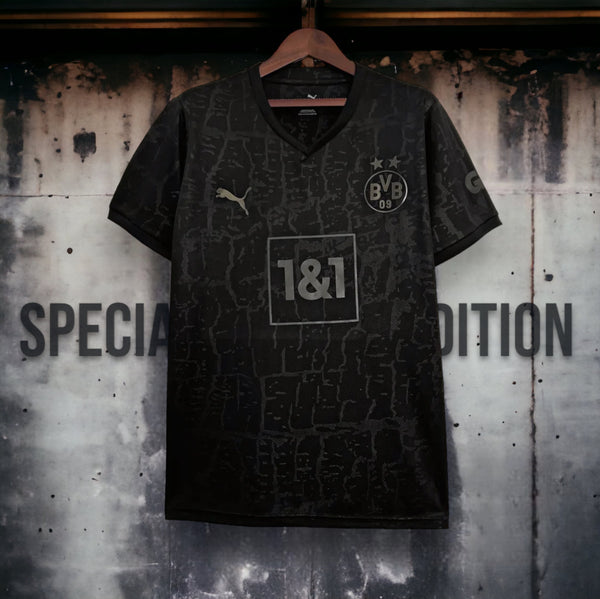 22-23 - DORTMUND BLACKOUT | EDICIÓN ESPECIAL